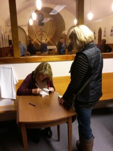 Lisa Gardner book signing